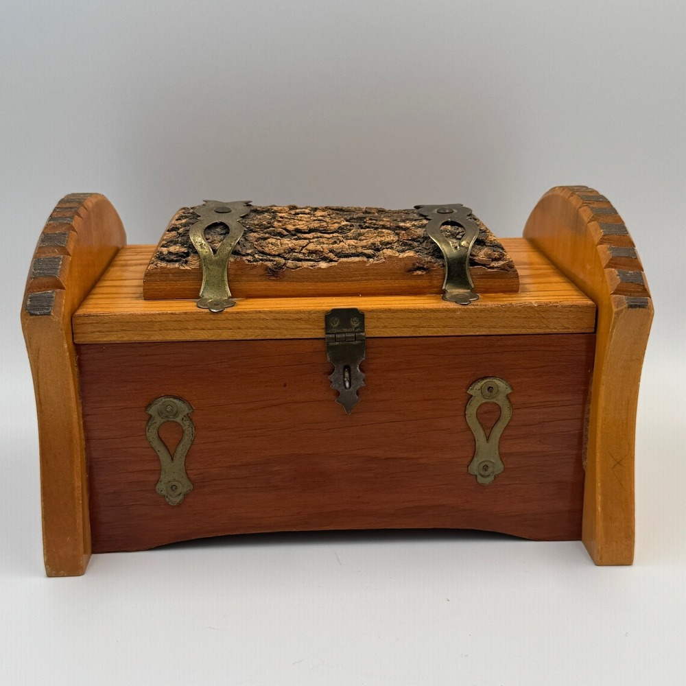 Vintage Rustic Handmade Wooden Jewelry Box Edge Bark Top‎ Brass Hardware